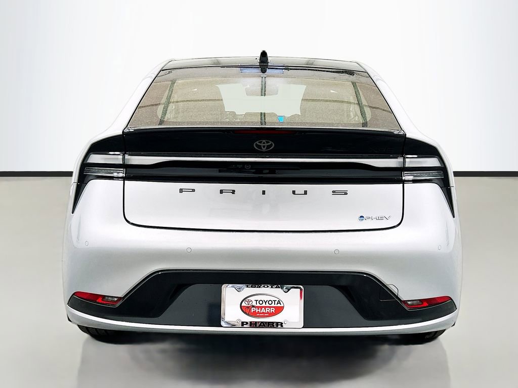 New 2026 Toyota Prius Plug-In Hybrid image 5
