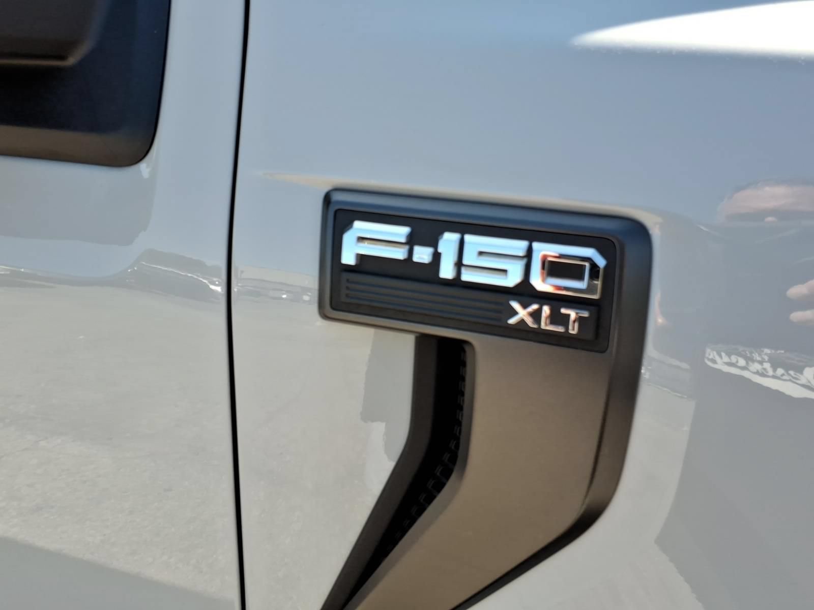 Used 2023 Ford F150 XLT w/ Equipment Group 302A High AWD/4WD image 8