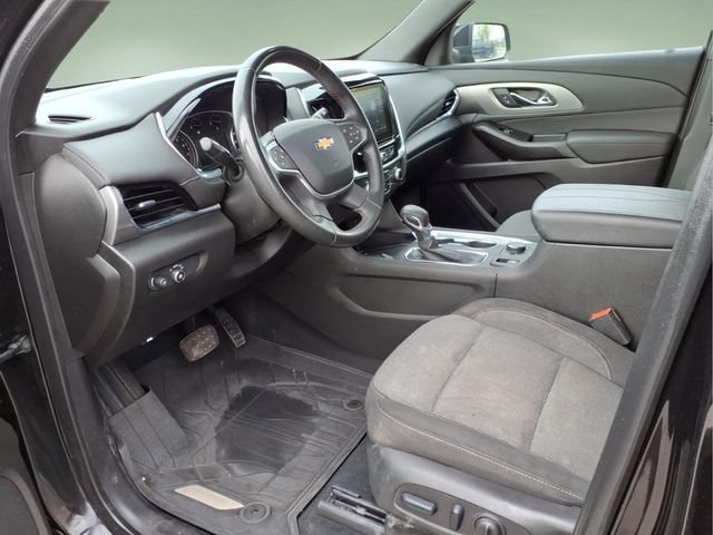 Used 2023 Chevrolet Traverse LT FWD image 11