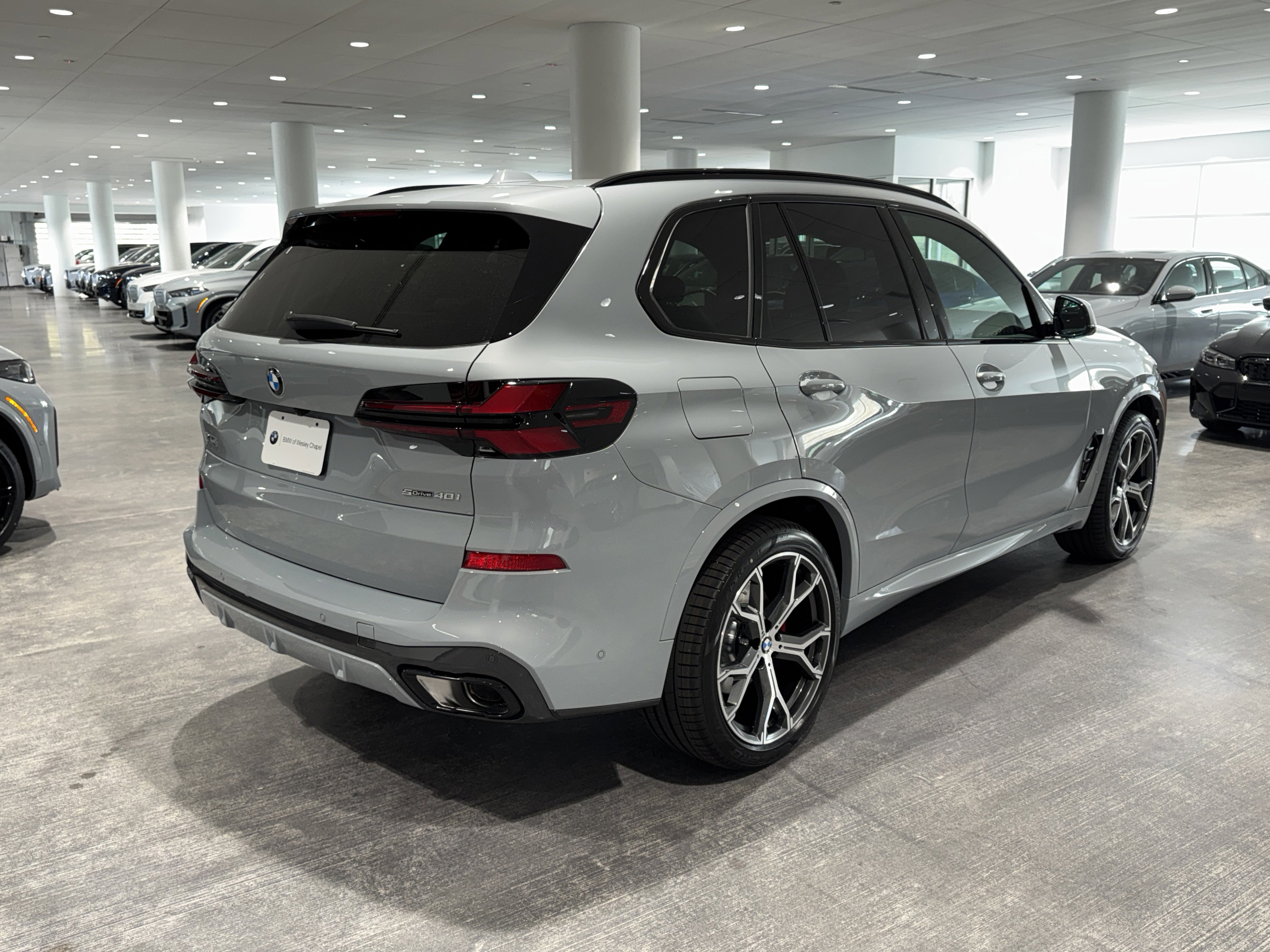 New 2026 BMW X5 sDrive40i w/ M Sport Package image 7