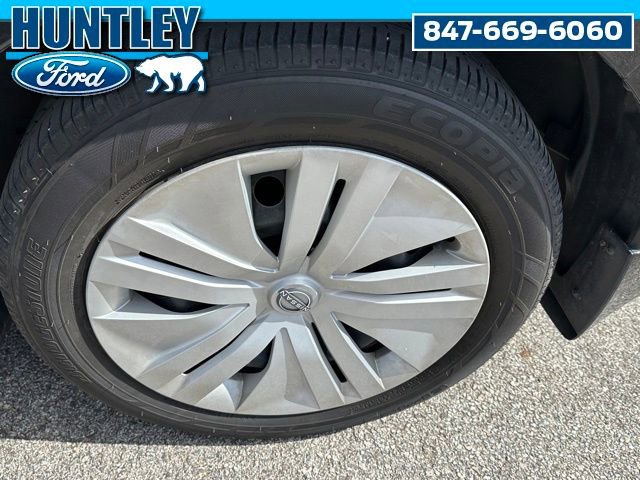 Used 2024 Nissan Leaf S image 8