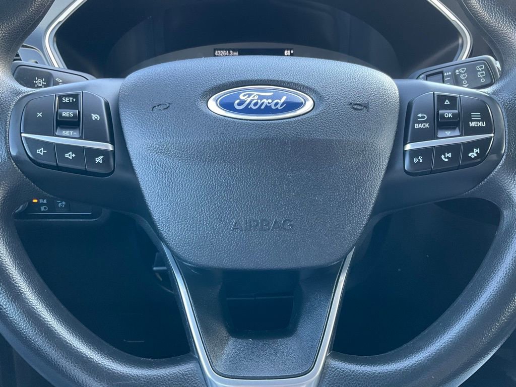 Used 2021 Ford Escape SE image 48