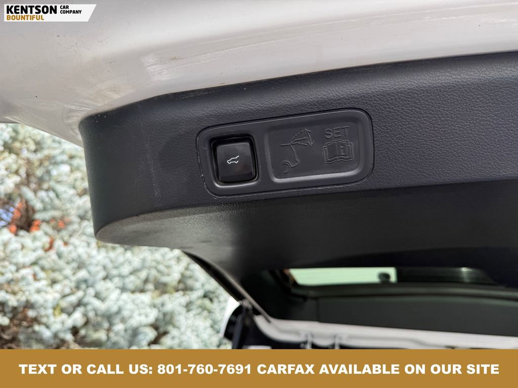 Used 2024 Ford Expedition XLT image 39