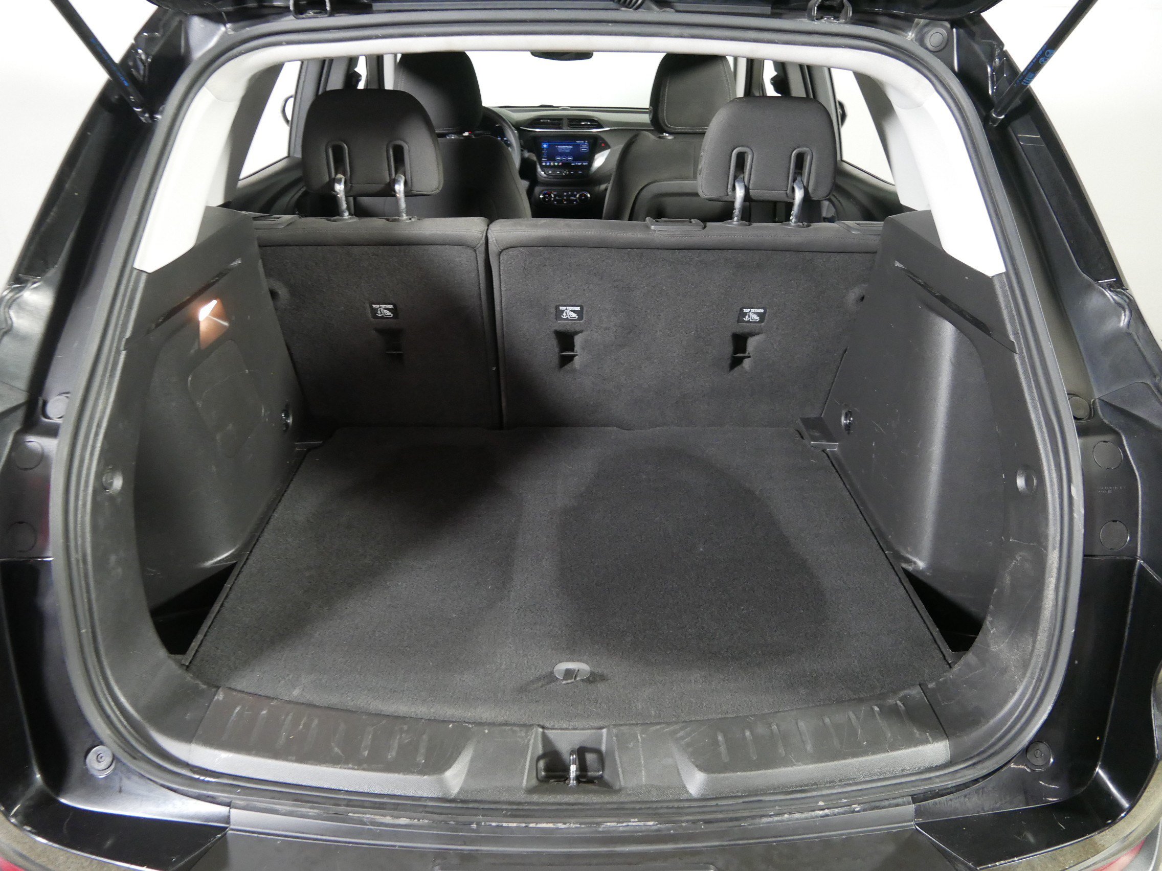 Used 2023 Chevrolet TrailBlazer LT w/ Convenience Package AWD/4WD image 18