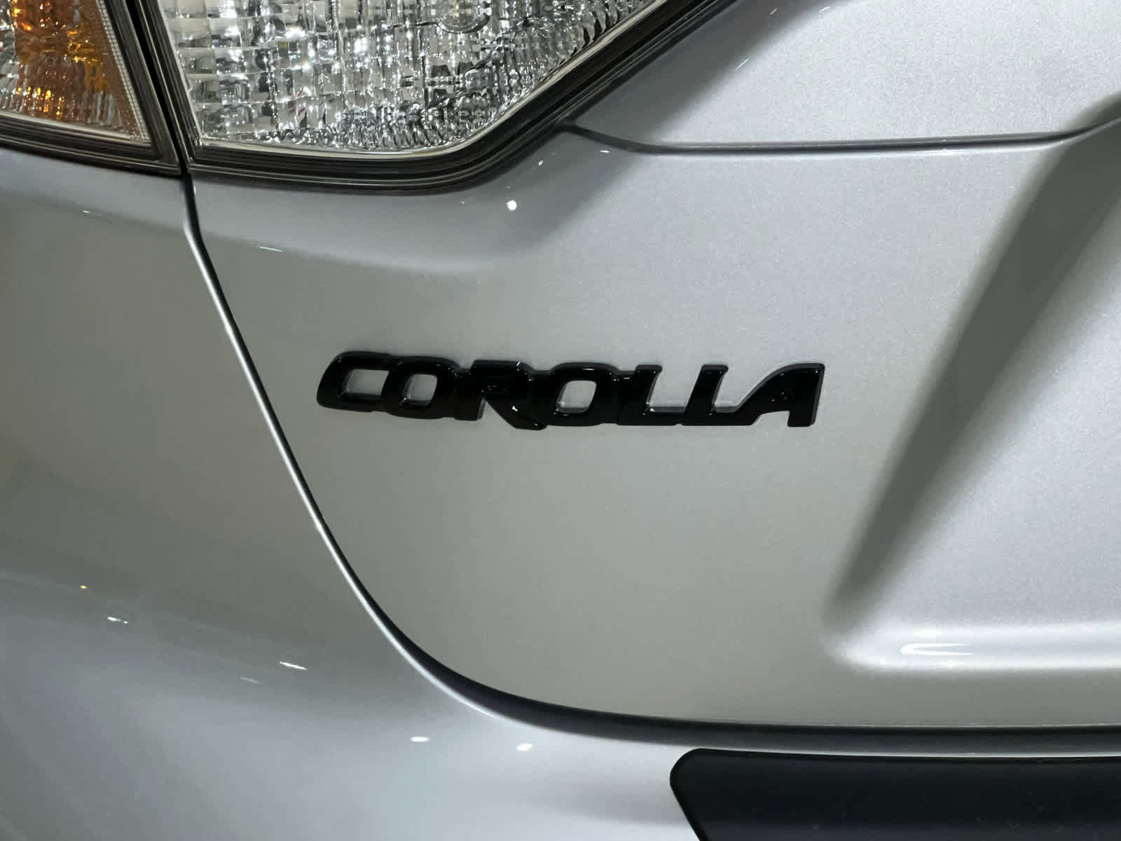 New 2026 Toyota Corolla SE w/ SE Package FWD image 8