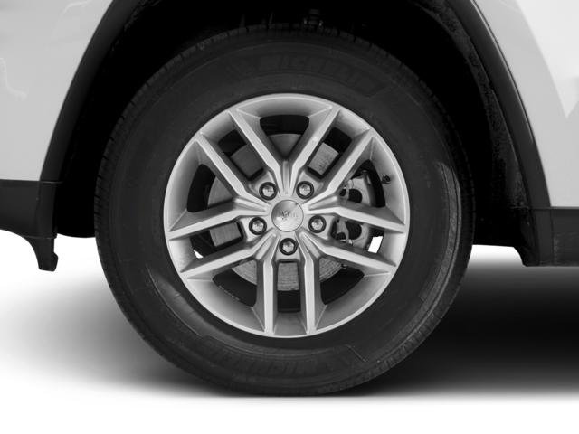 Used 2017 Jeep Grand Cherokee Altitude AWD/4WD image 8