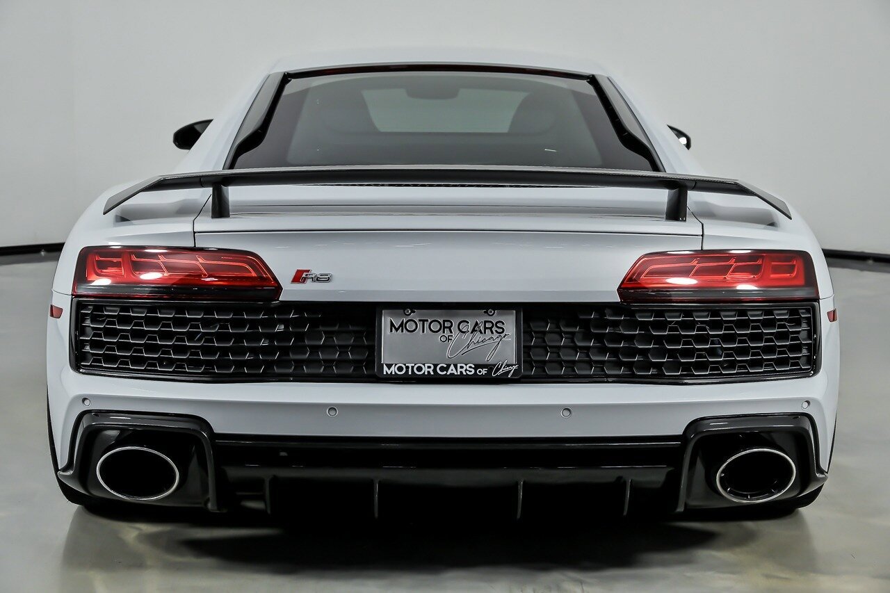 Used 2020 Audi R8 V10 w/ Carbon Exterior Package image 11