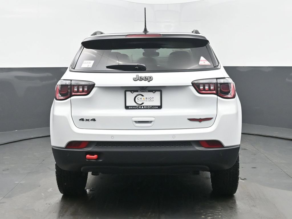 New 2026 Jeep Compass Trailhawk image 5