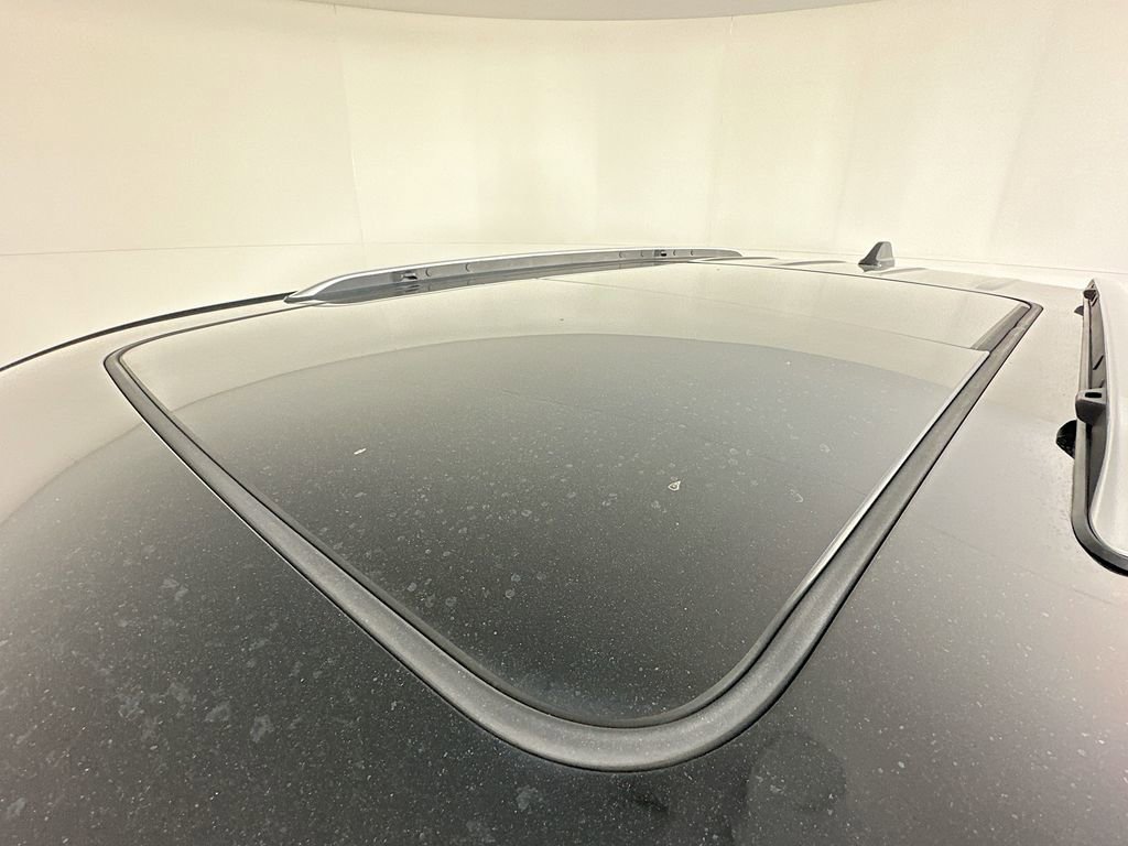 Used 2022 Jeep Grand Cherokee Summit w/ Luxury Tech Group V image 29