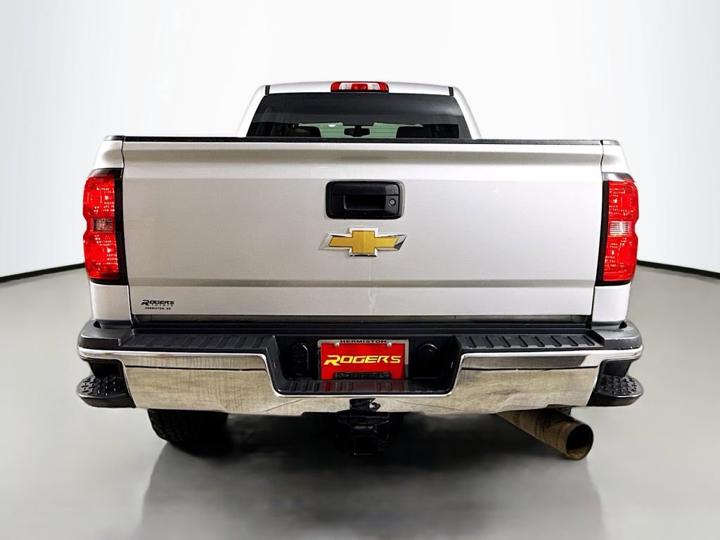 Used 2018 Chevrolet Silverado 2500 LT w/ LT Convenience Package image 7