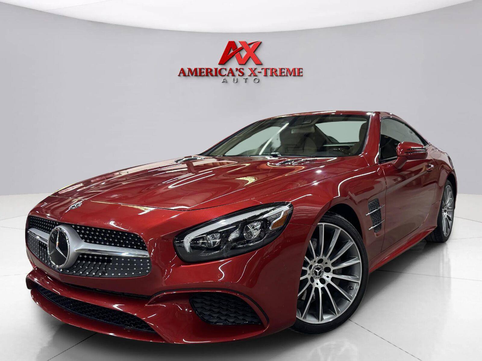 Used 2018 Mercedes-Benz SL 550 image 1