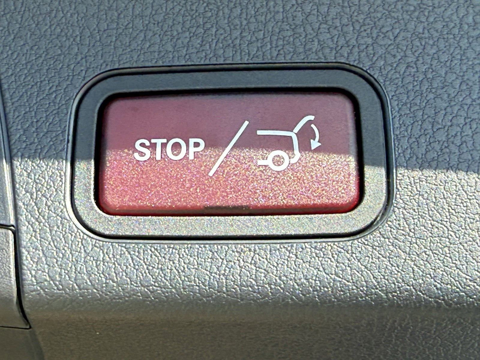 New 2026 Mercedes-Benz GLB 250 image 12