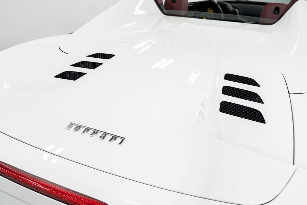 Used 2014 Ferrari 458 Spider RWD image 57