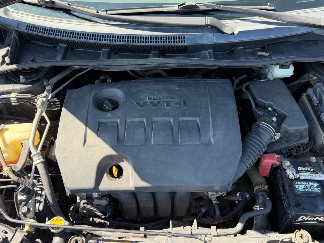 Used 2012 Toyota Corolla L FWD image 22