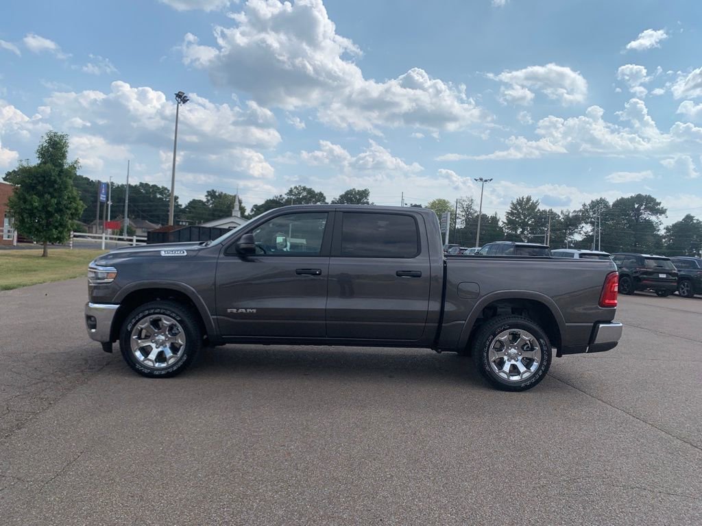 New 2026 RAM 1500 4x4 Crew Cab image 4