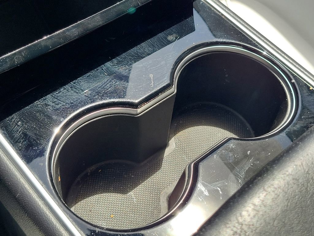 Used 2020 Tesla Model 3 Standard Range Plus image 32