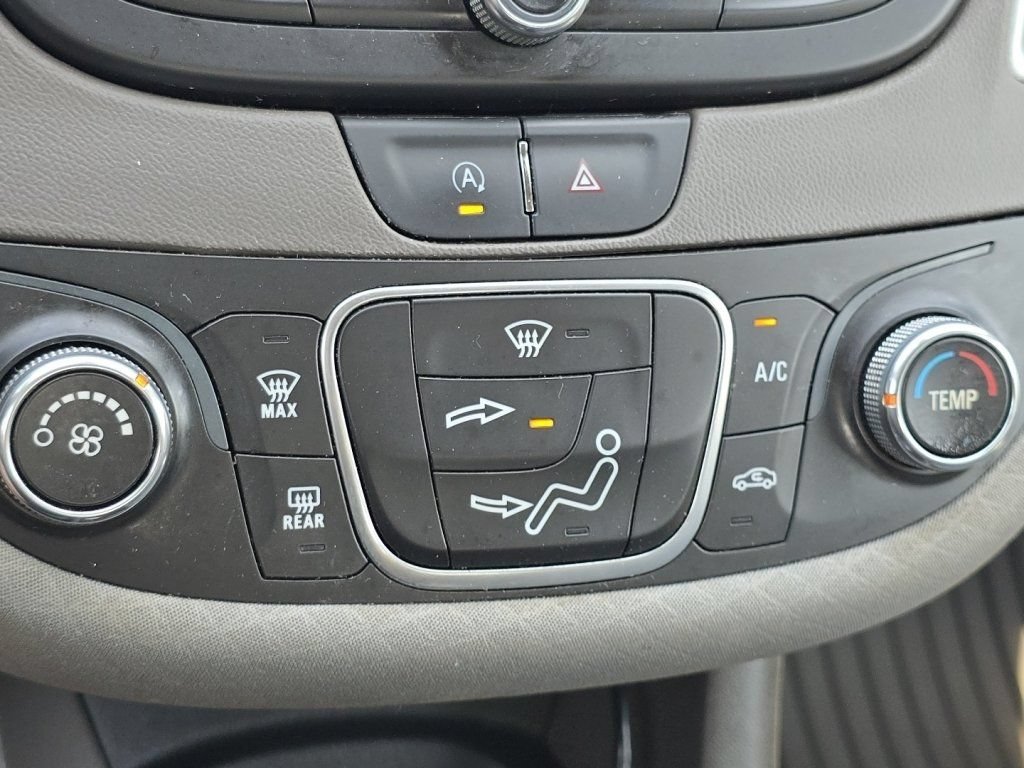Used 2020 Chevrolet Malibu LS w/ LPO, Convenience Package 2 FWD image 31
