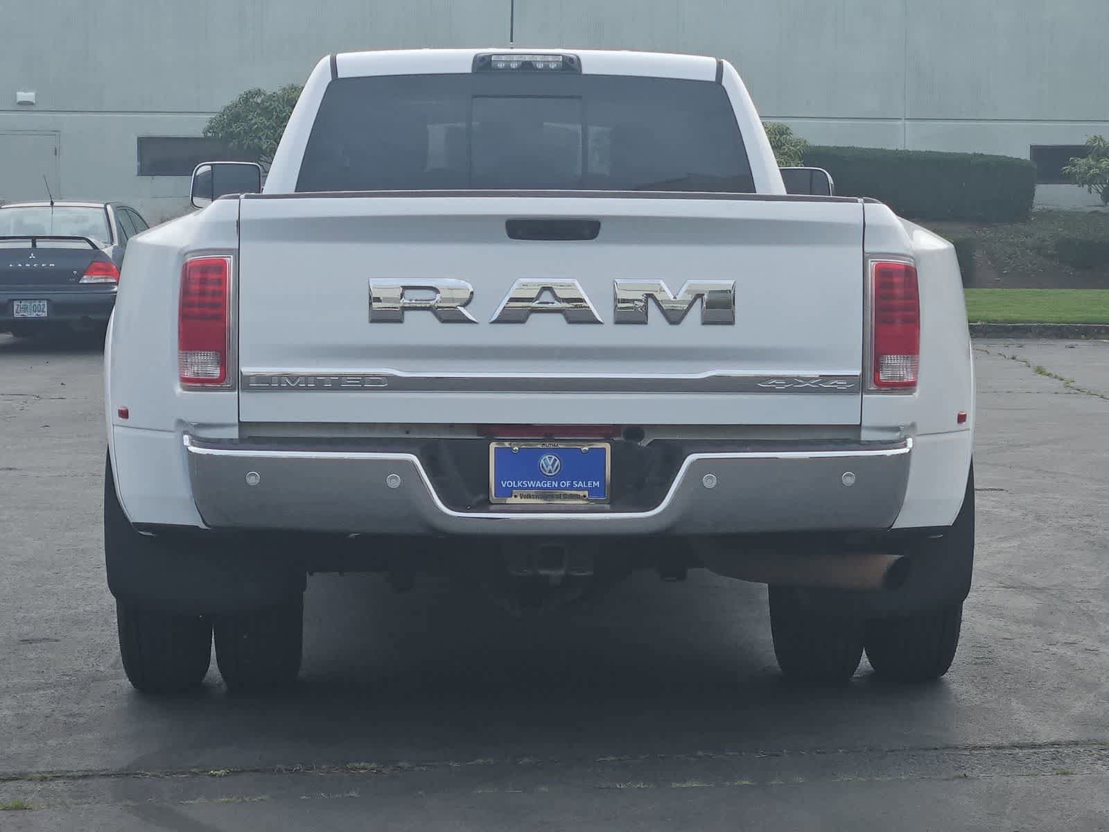 Used 2016 RAM 3500 Laramie Longhorn image 5