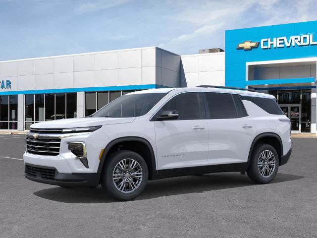 New 2026 Chevrolet Traverse LT w/ Driver Confidence Package AWD/4WD image 2