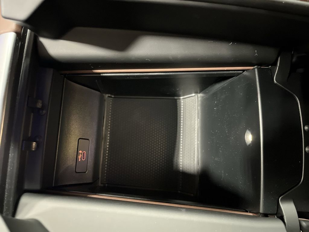 Certified 2023 BMW X5 M50i w/ Executive Package image 21