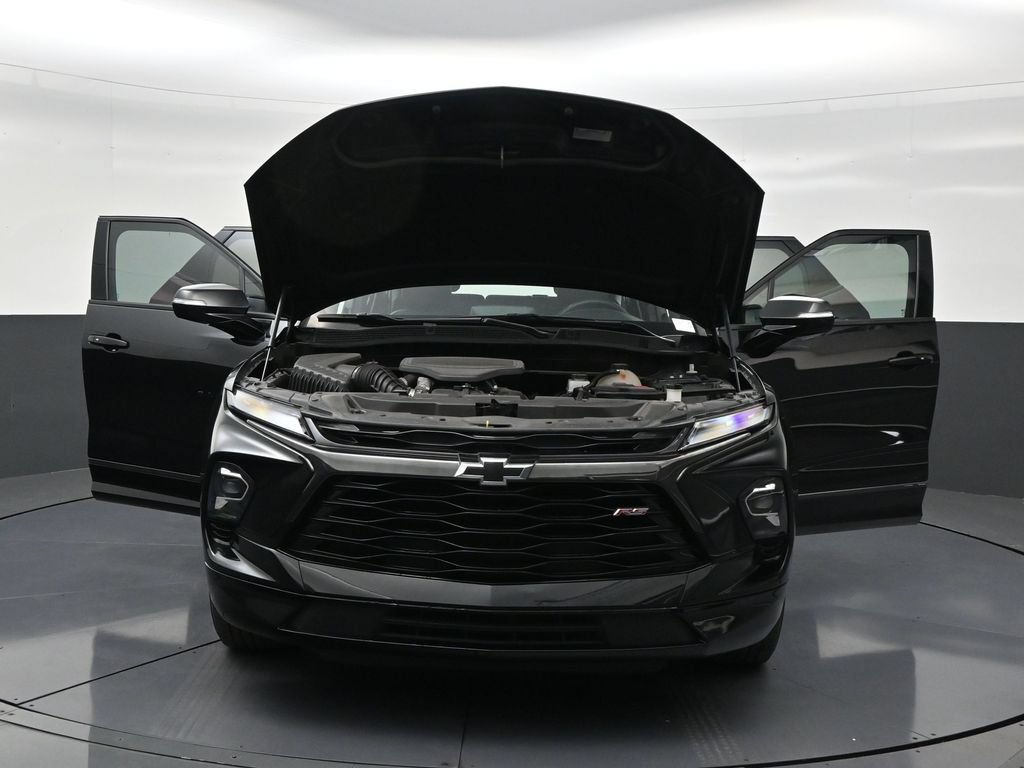 Used 2024 Chevrolet Blazer RS w/ Enhanced Convenience Package FWD image 33
