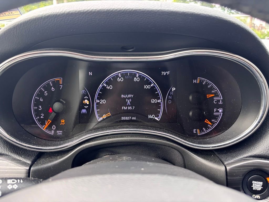 Used 2021 Jeep Grand Cherokee Limited AWD/4WD image 23