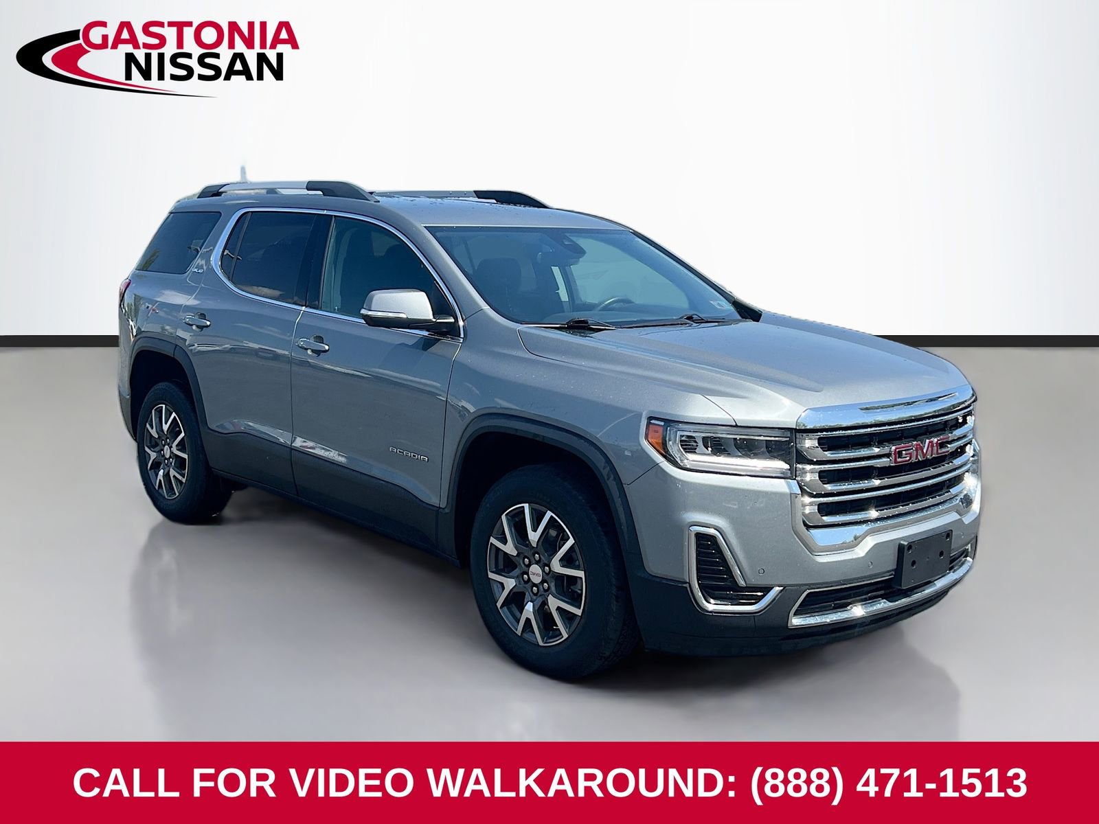 Used 2023 GMC Acadia SLE w/ Driver Convenience Package image 1