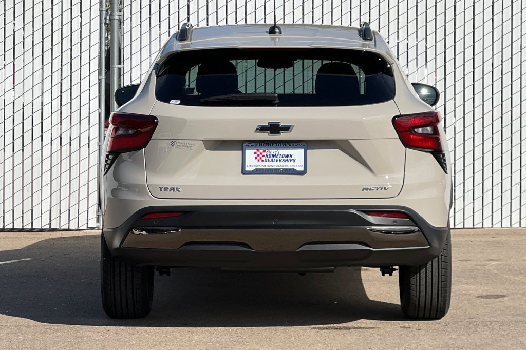 New 2026 Chevrolet Trax RS w/ Driver Confidence Package image 5