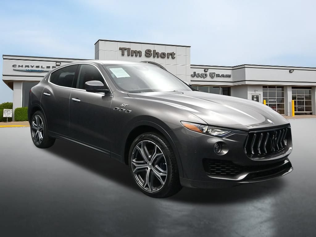 Used 2023 Maserati Levante GT AWD/4WD image 7