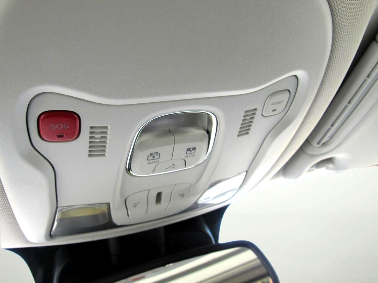 Used 2021 Jeep Renegade Limited w/ Sun & Sound Group image 31