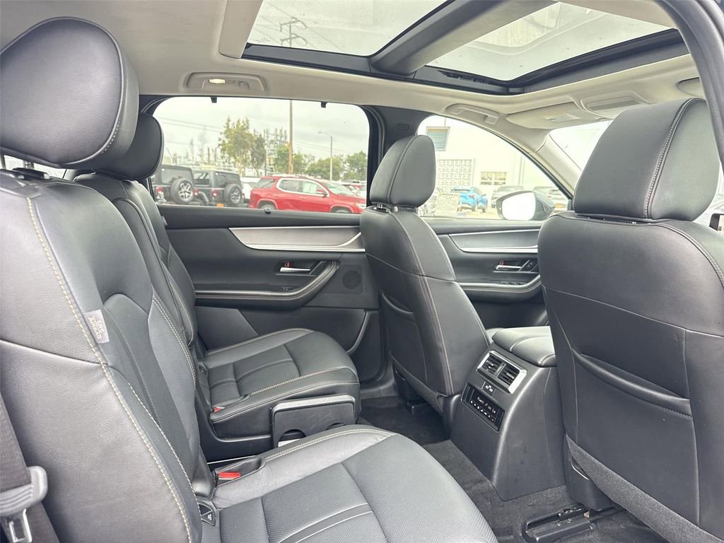 Used 2024 MAZDA CX-90 3.3 Turbo w/ Premium Package image 24