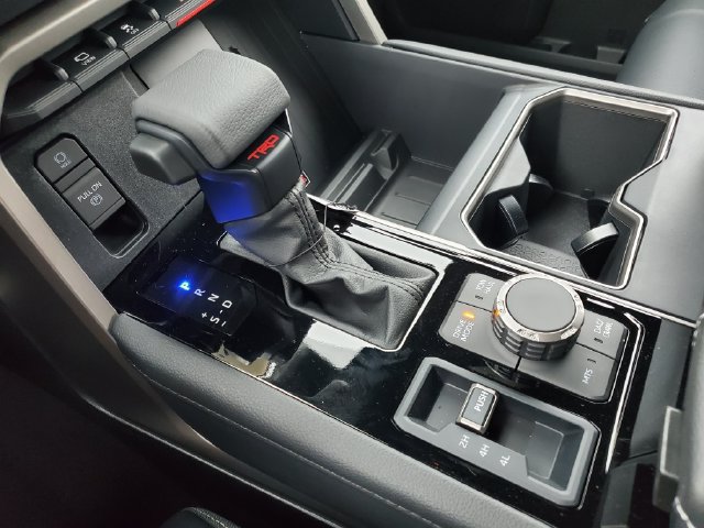 New 2026 Toyota Tundra Limited AWD/4WD image 35