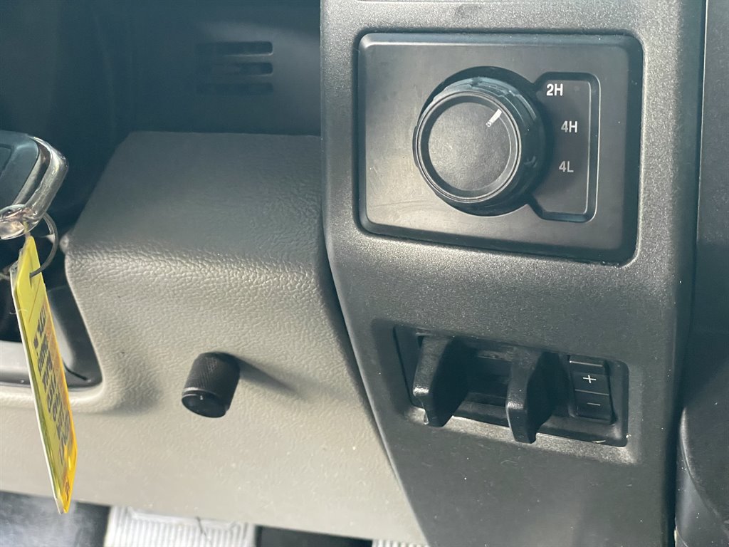 Used 2019 Ford F350 XL w/ STX Appearance Package AWD/4WD image 5