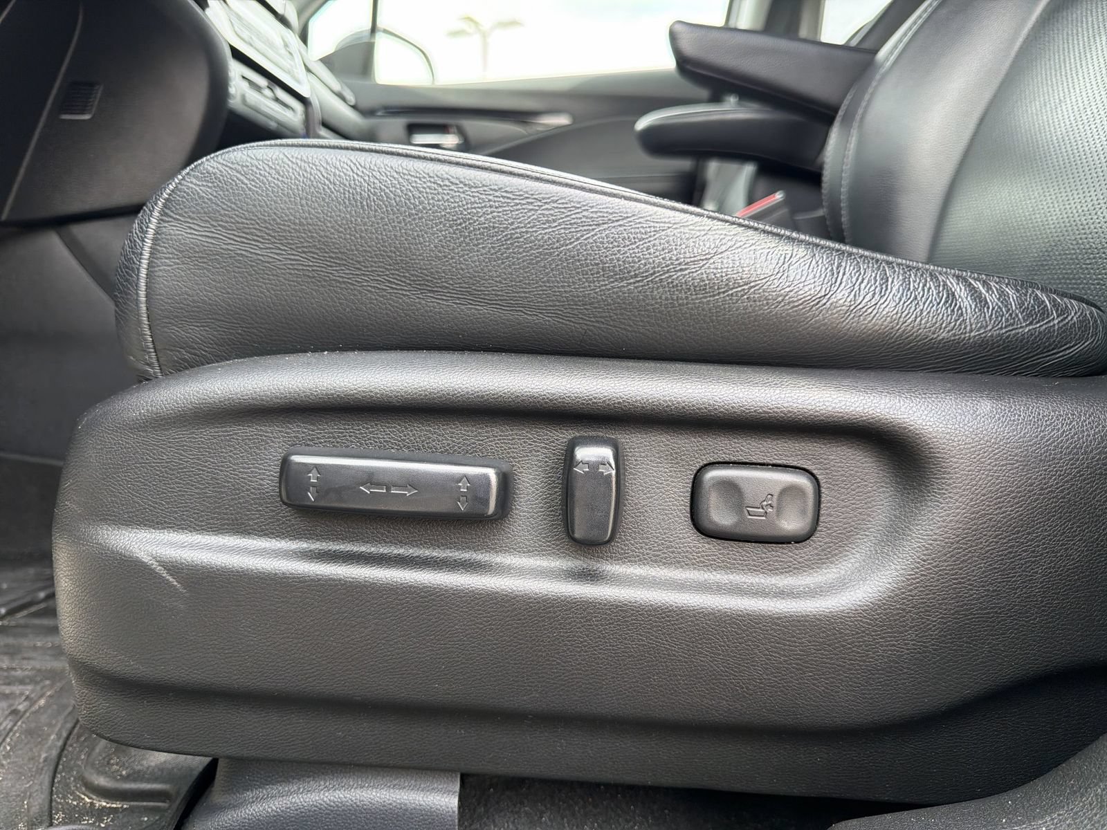 Used 2019 Honda Pilot Elite image 13