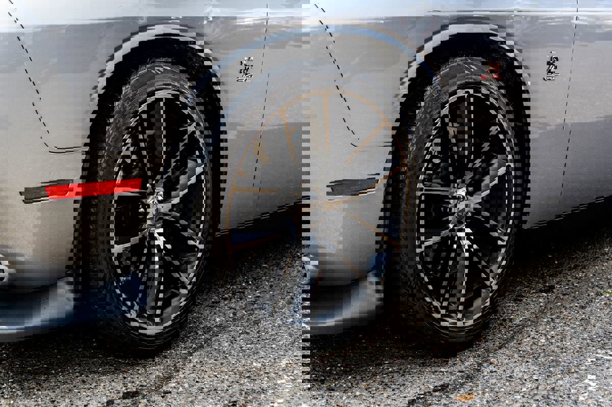 Used 2016 Dodge Challenger R/T Scat Pack w/ Leather Interior Group image 13