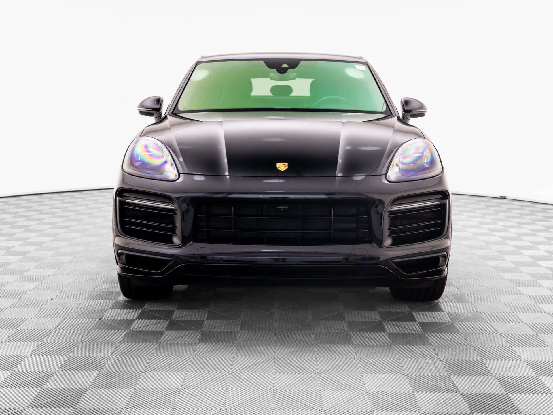Certified 2022 Porsche Cayenne GTS AWD/4WD image 9