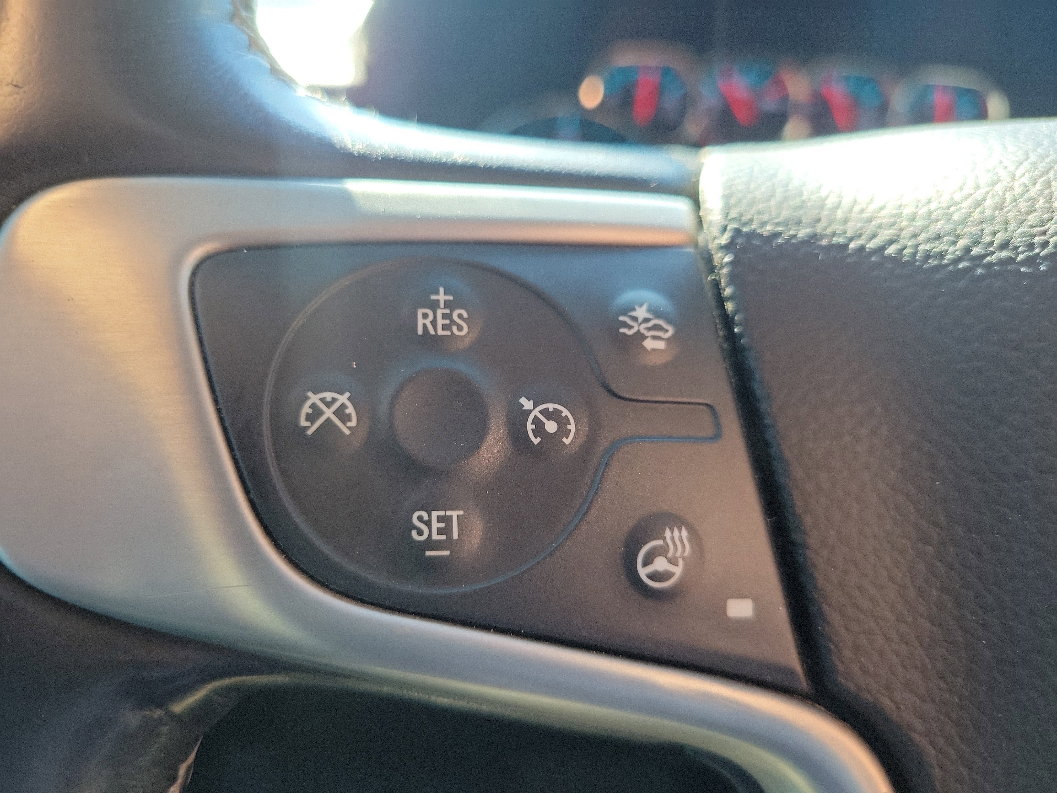 Used 2019 GMC Yukon SLT w/ Open Road Package image 25