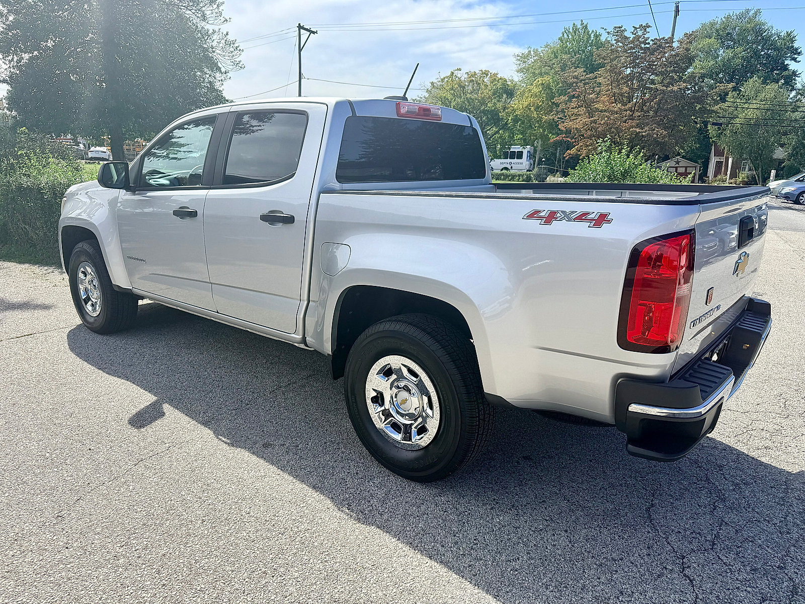 Used 2018 Chevrolet Colorado W/T w/ WT Convenience Package AWD/4WD image 6