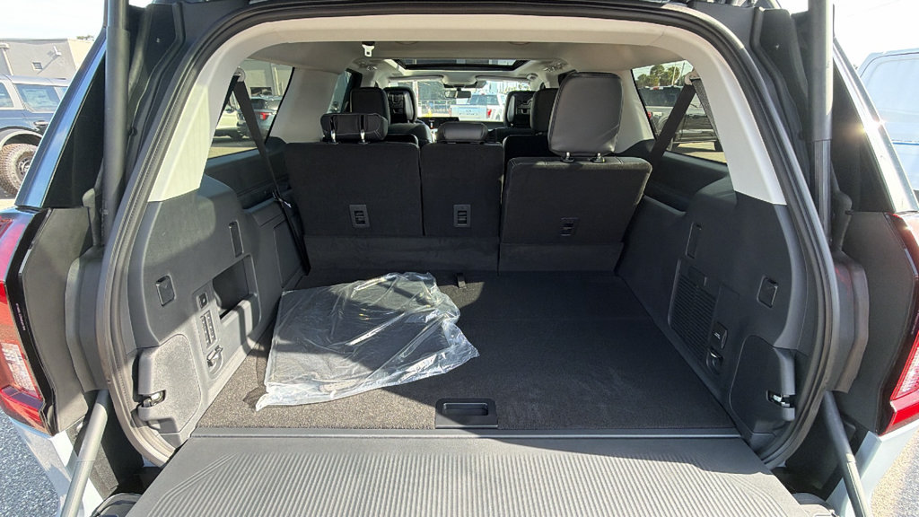 New 2027 Ford Expedition Max Platinum w/ Driver's Package RWD image 12
