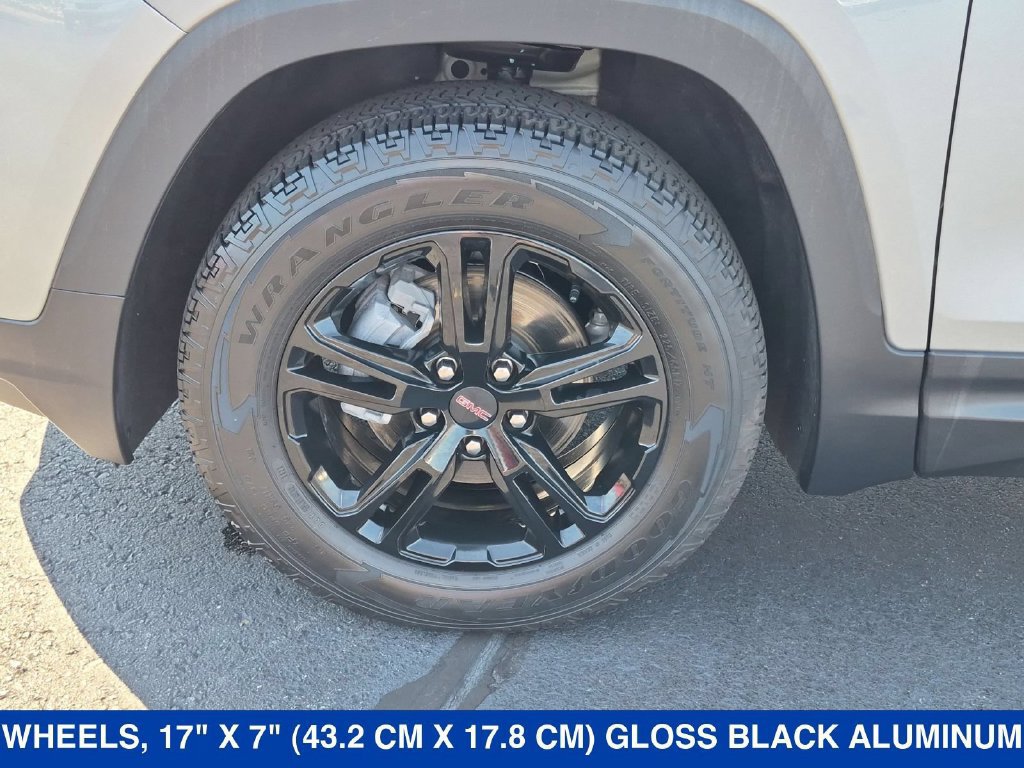 Used 2023 GMC Terrain AT4 AWD/4WD image 9