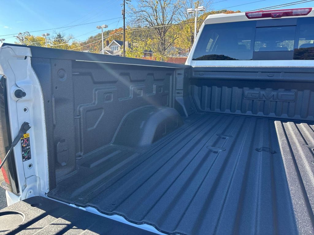 New 2026 GMC Sierra 2500 AT4 w/ Max Trailering Package AWD/4WD image 51