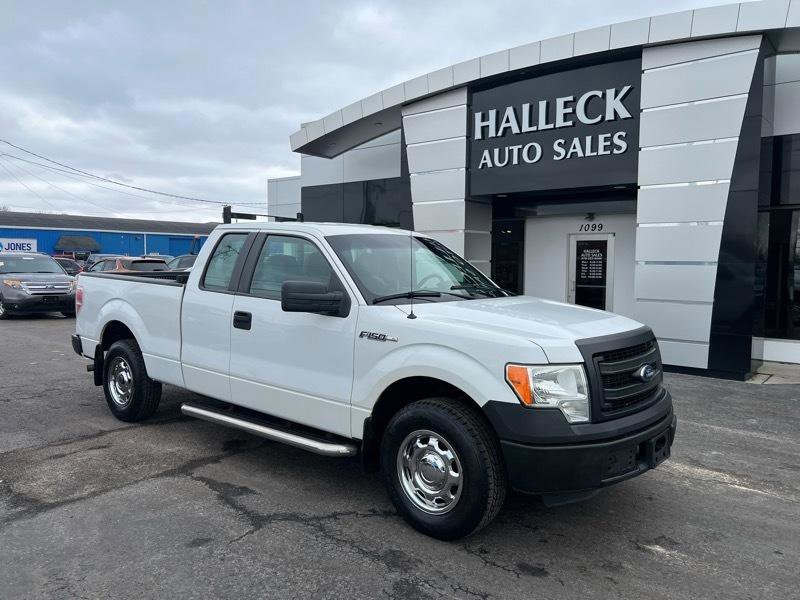 Used 2014 Ford F150 XL w/ Trailer Tow Package image 8