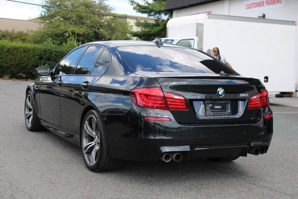 Used 2013 BMW M5 RWD image 5