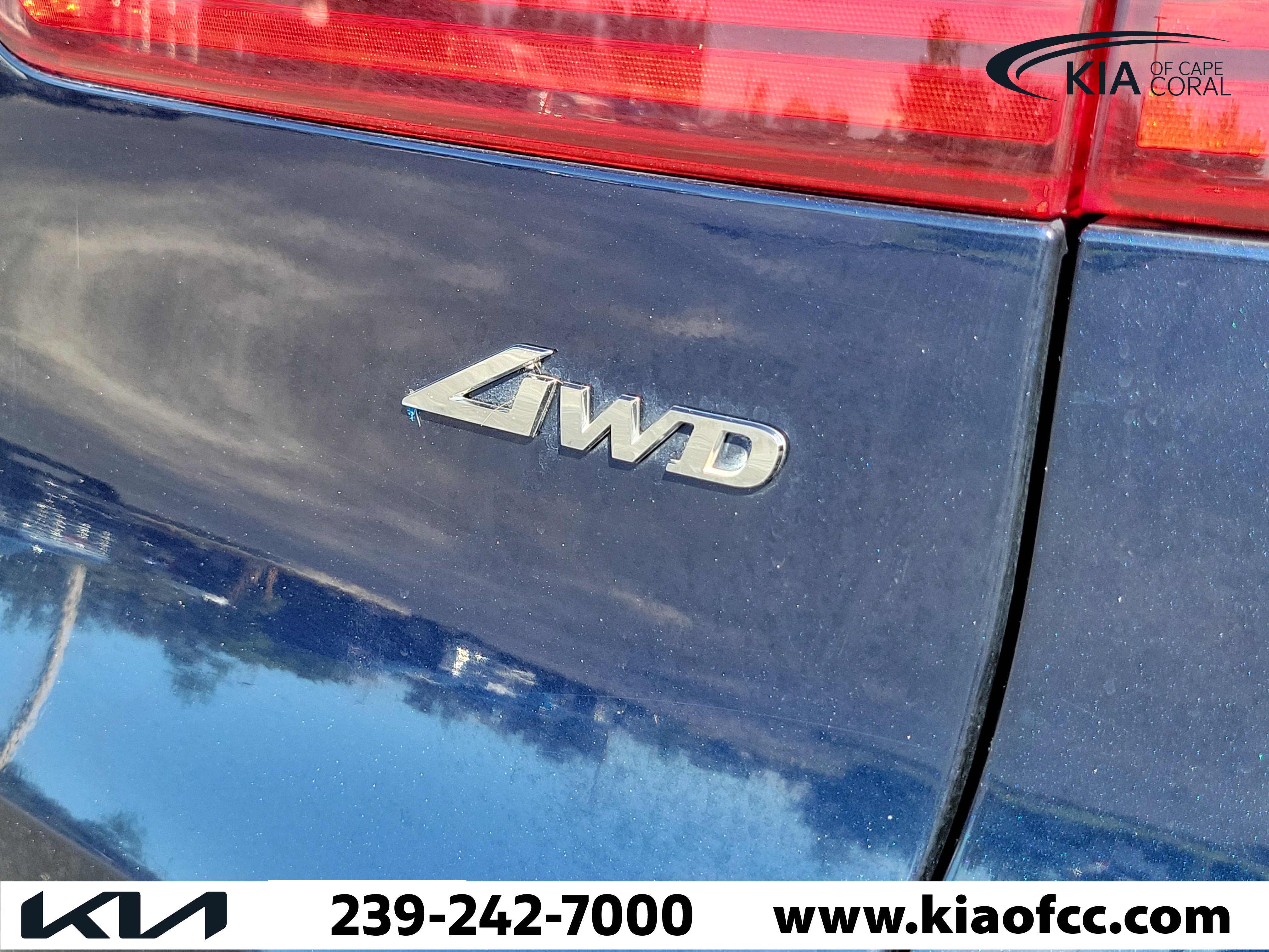 Used 2023 Genesis GV70 2.5T AWD/4WD image 8