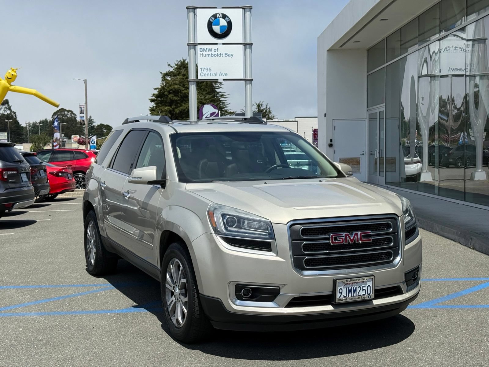 Used 2015 GMC Acadia SLT AWD/4WD video 1