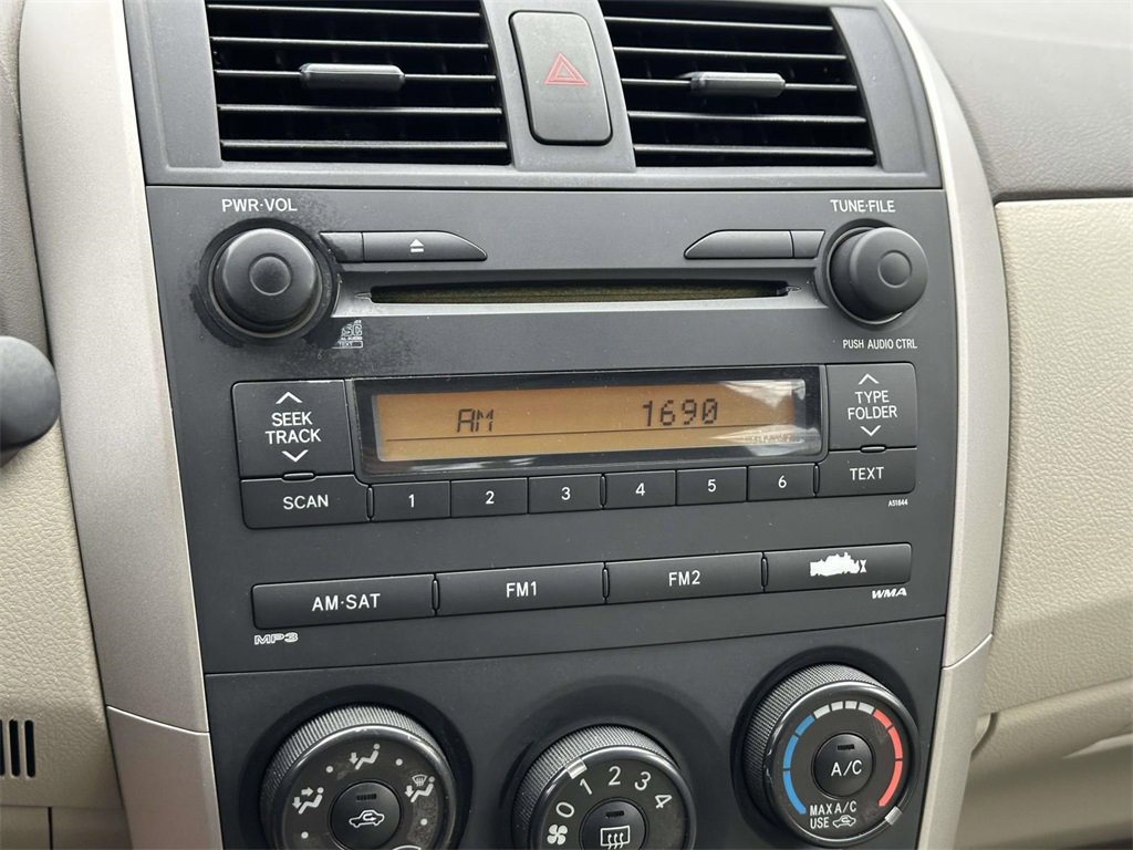 Used 2009 Toyota Corolla LE image 3