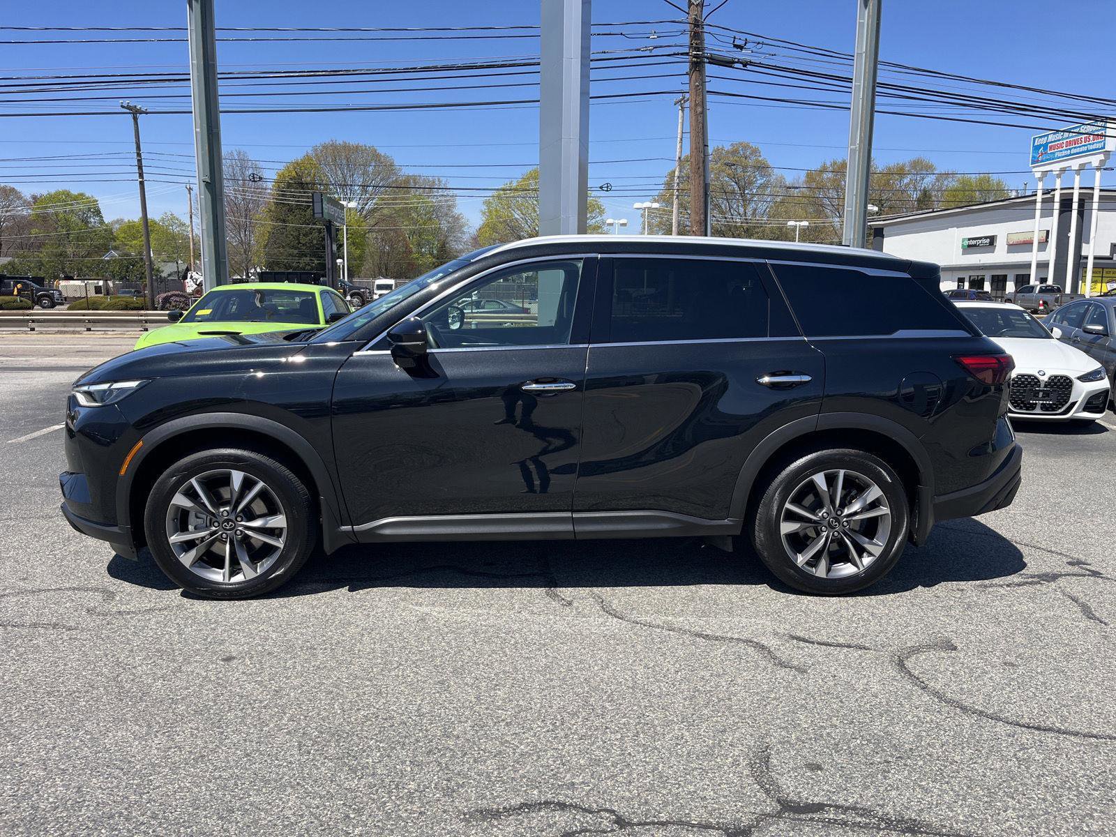 Certified 2023 INFINITI QX60 Luxe w/ Cargo Package AWD/4WD image 6