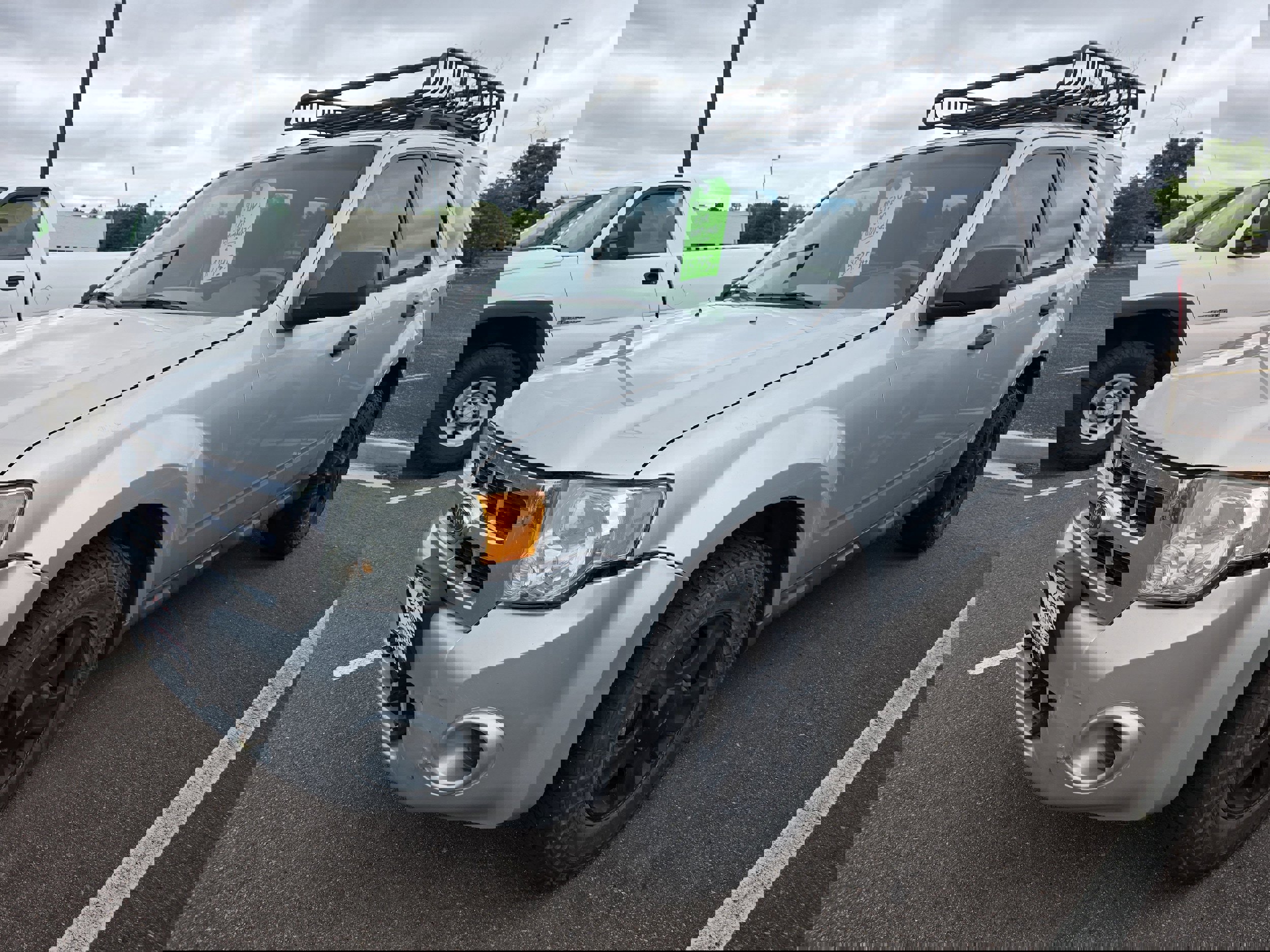Used 2011 Ford Escape XLS image 3