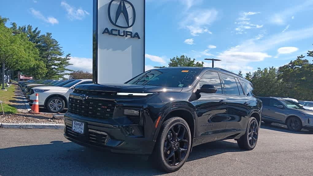 Used 2024 Chevrolet Traverse RS