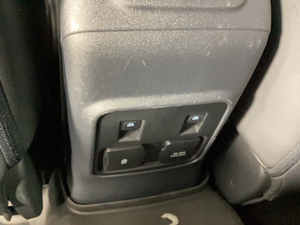 Used 2022 Ford Bronco Wildtrak image 16